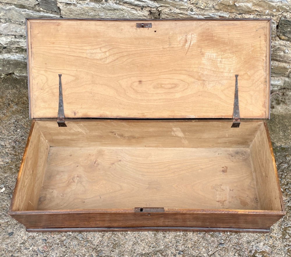 Georgian Elm Blanket Box View VIII