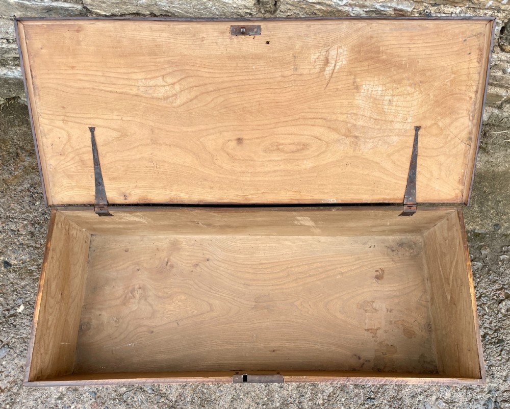 Georgian Elm Blanket Box View X