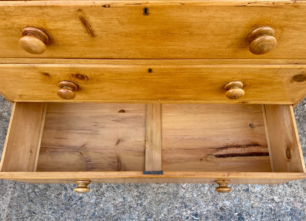Large Victorian Pine Chest of Drawers View X