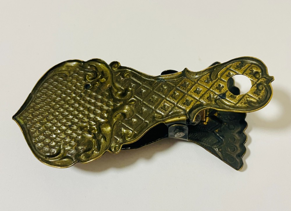 Antique Brass Letter Clip View X