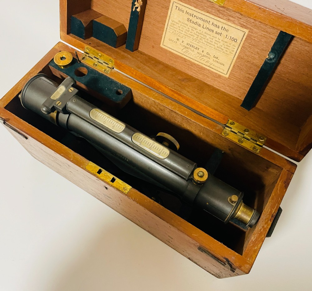 Stanley Surveyor's Theodolite View X