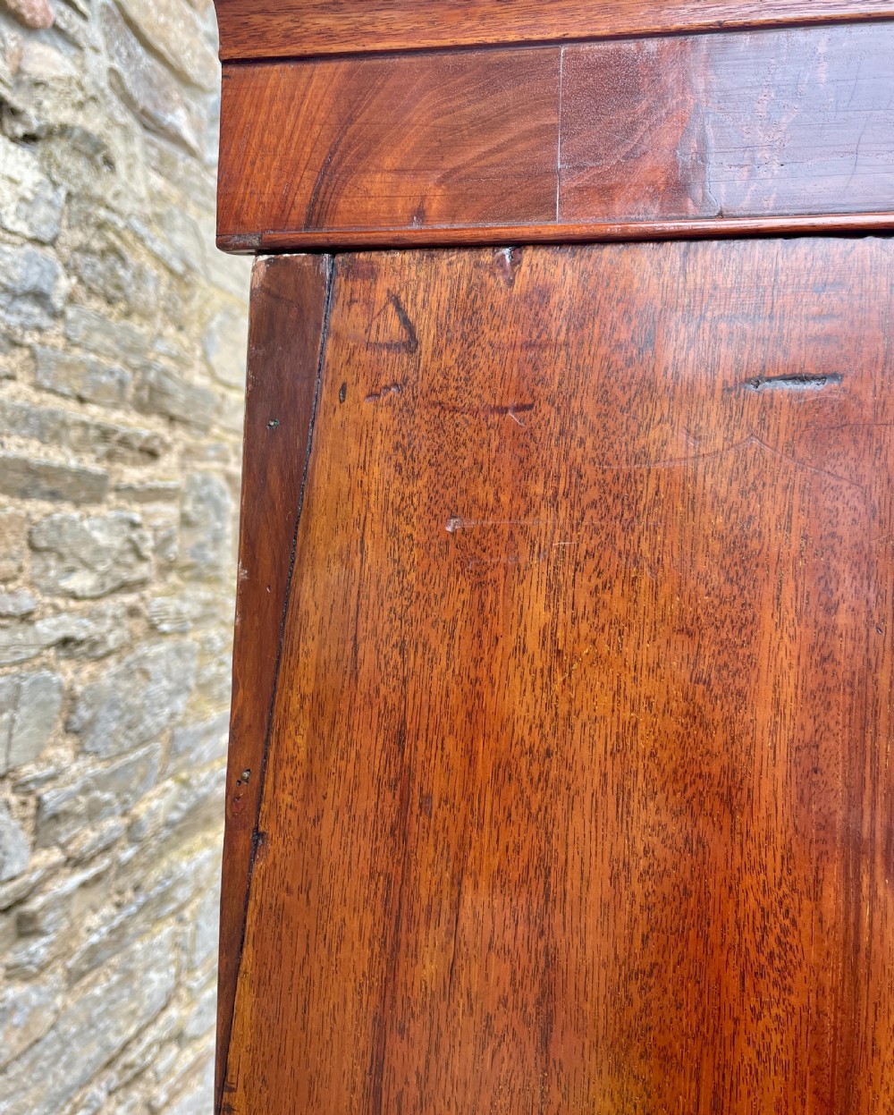 Georgian Mahogany Bow Fronted Wardrobe View XVIII