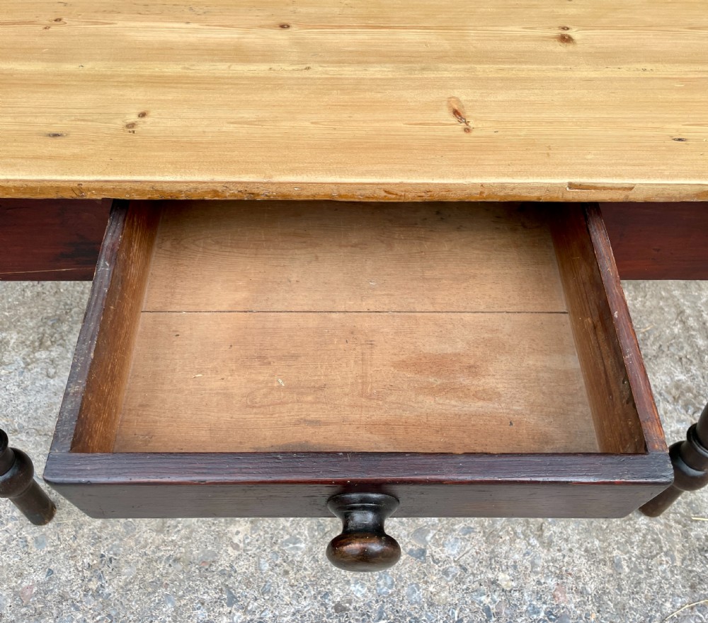 Antique Pine Farmhouse Table View V