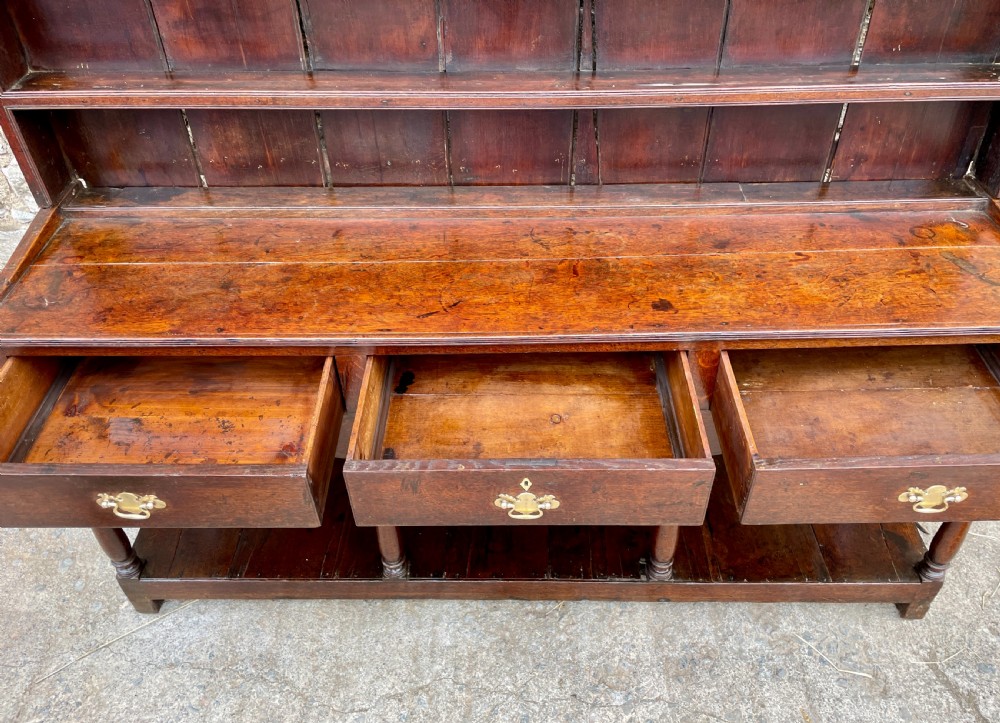 Georgian Oak Potboard Dresser View XII