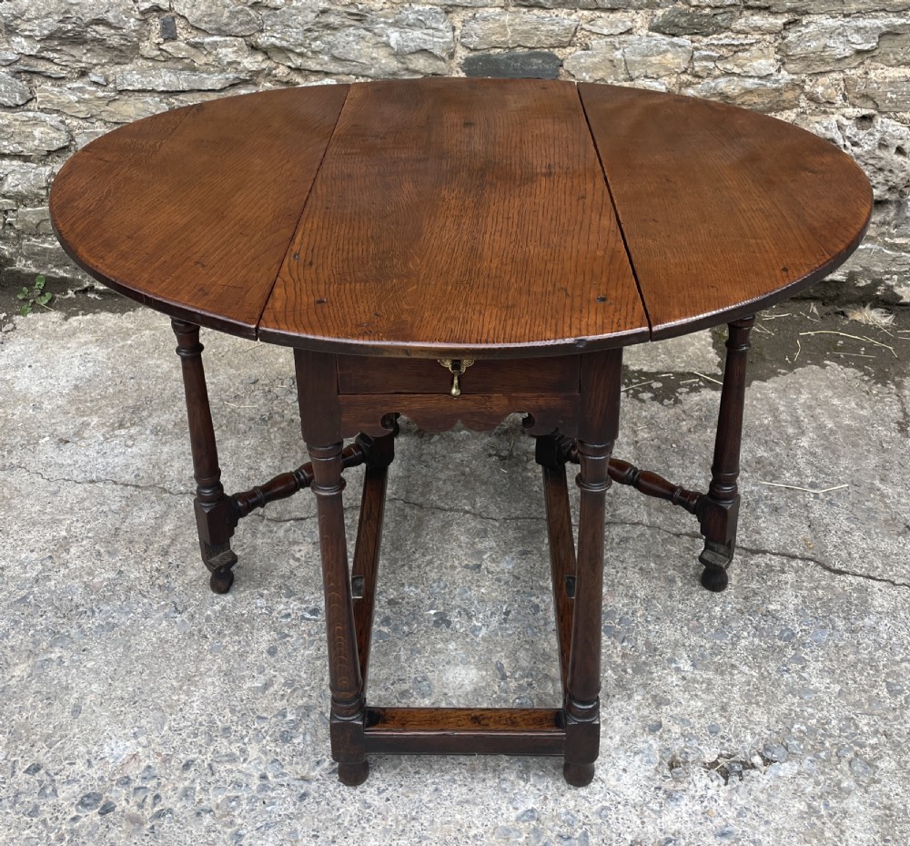 Small 18th Century Oak Gateleg Table View XXIV