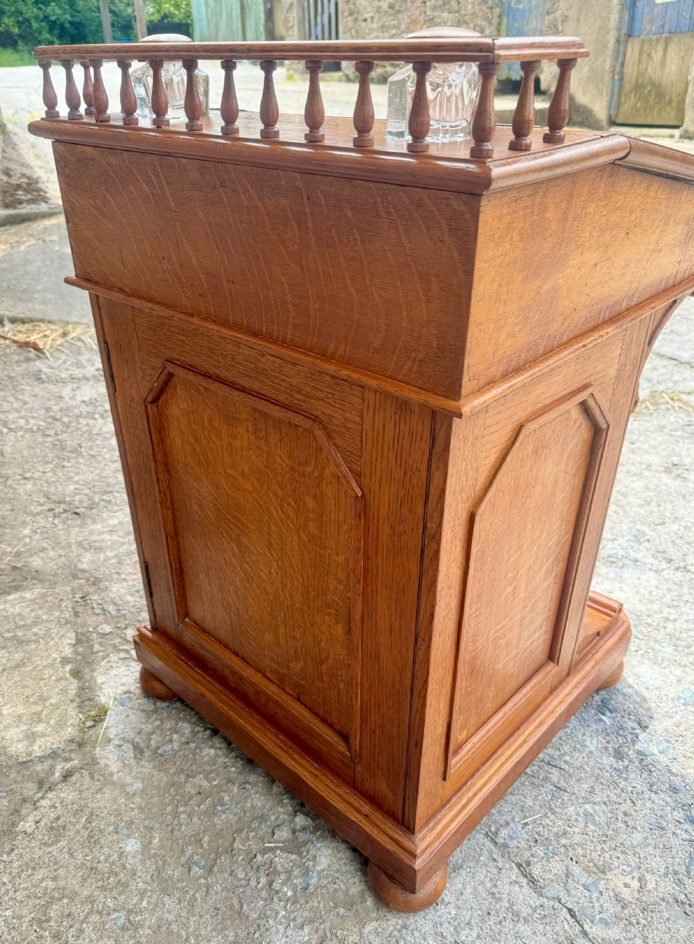 Victorian Golden Oak Davenport View XV