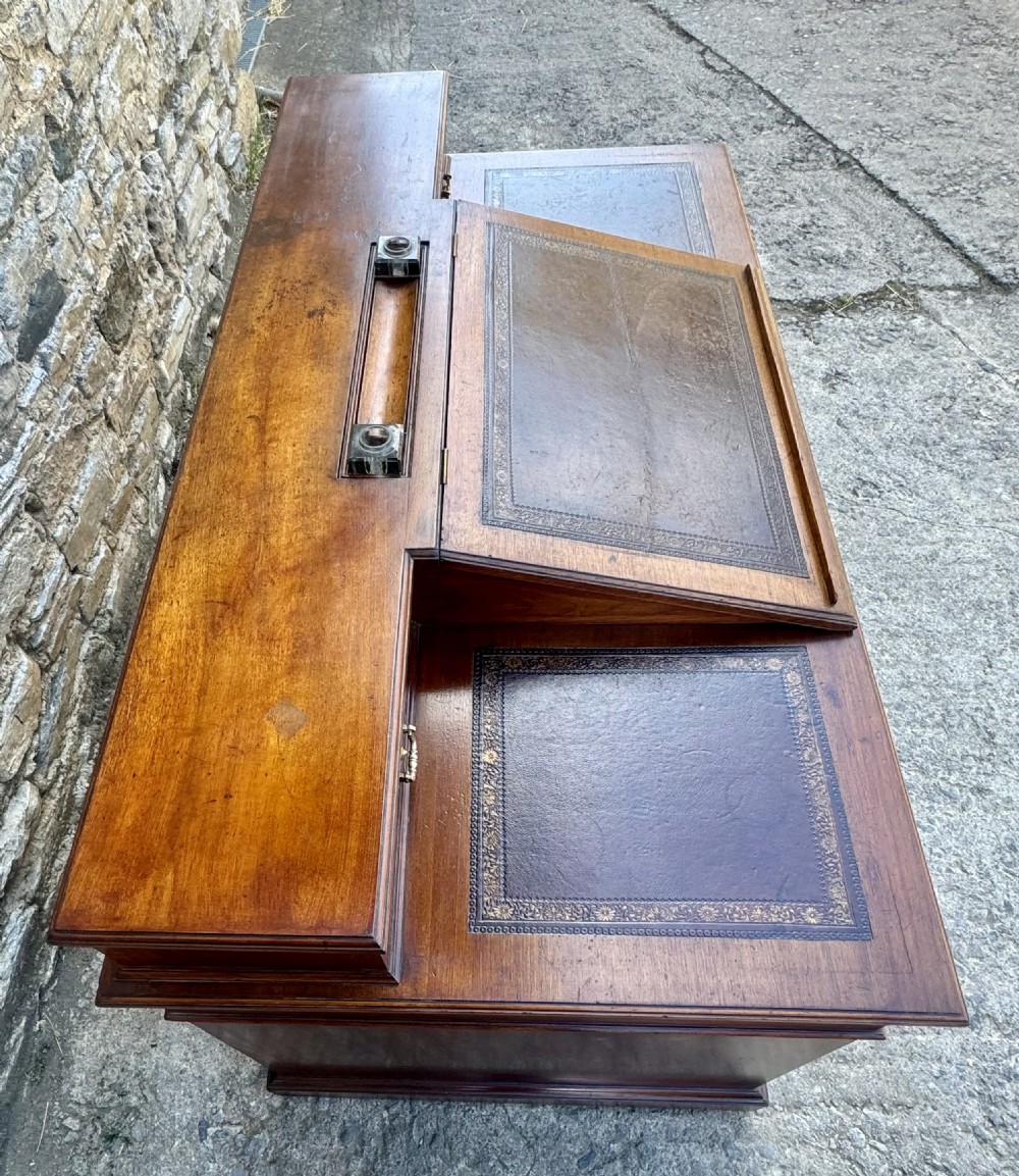 Large Edwardian Walnut Pedestal Desk View VI