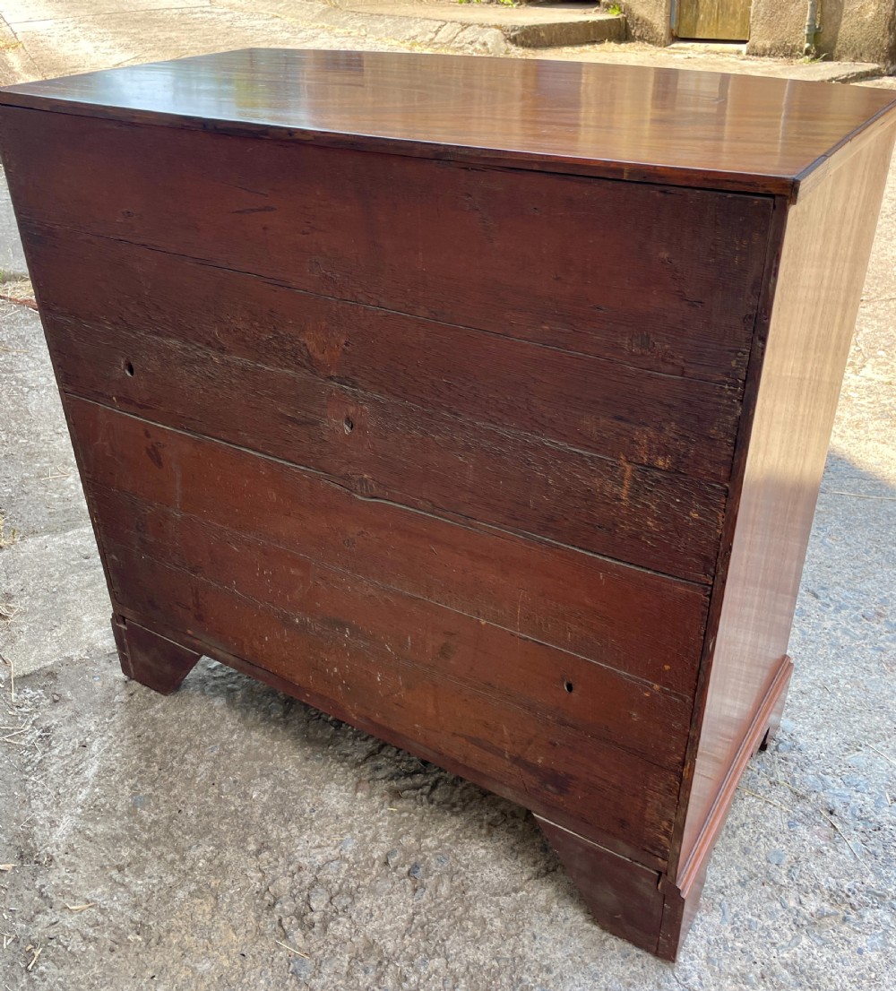 Small Georgian Mahogany and Ebony Bow Front Chest of Drawers View IX