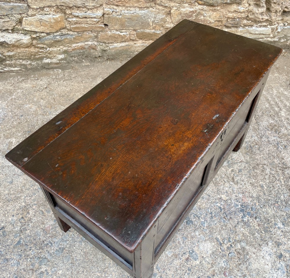 Small 18th Century Oak Coffer View XXII