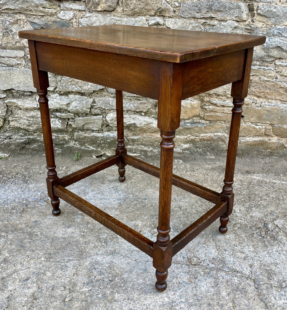 Small Oak Side Table View V