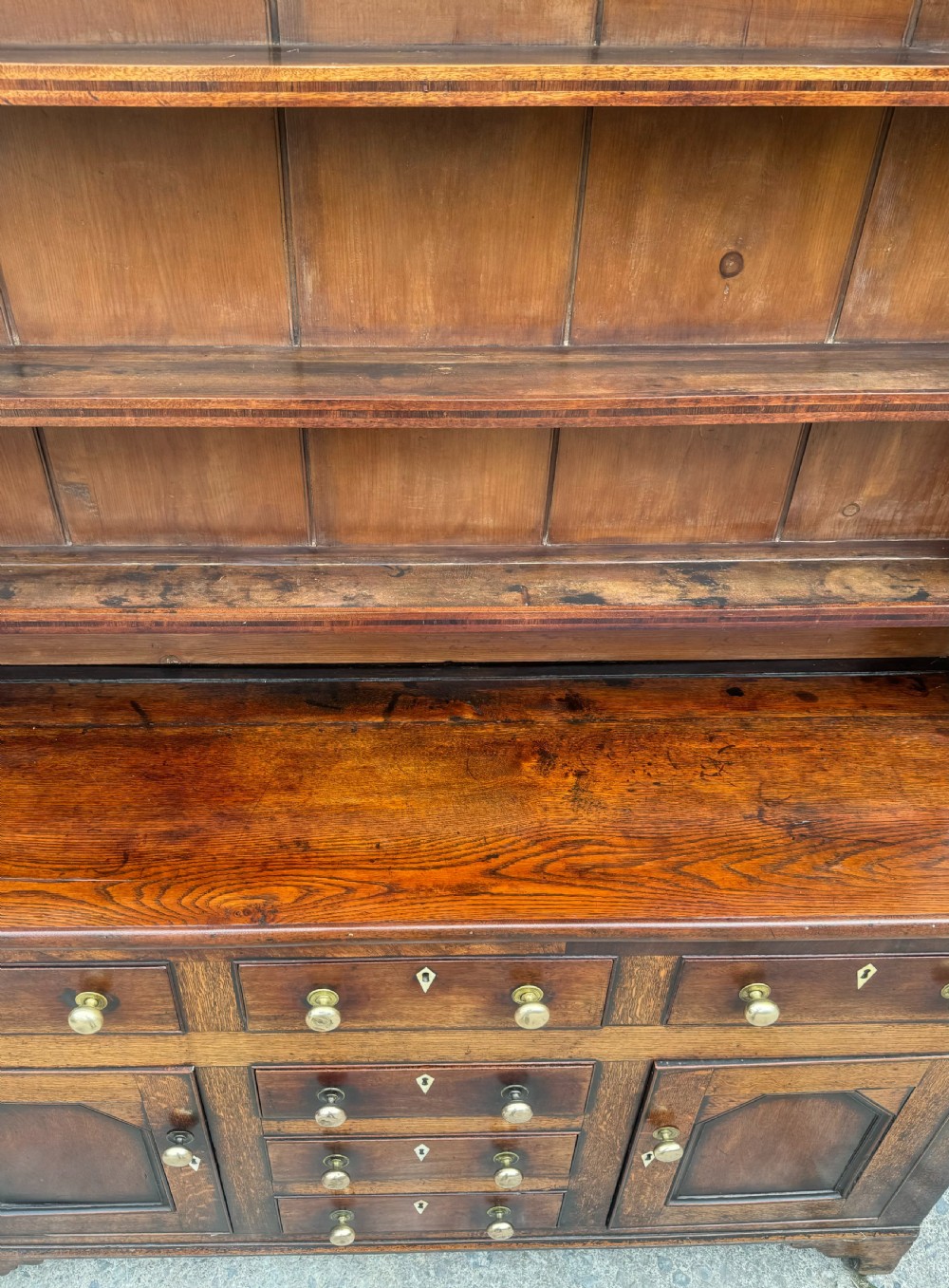 Georgian Welsh Oak Dresser View XI