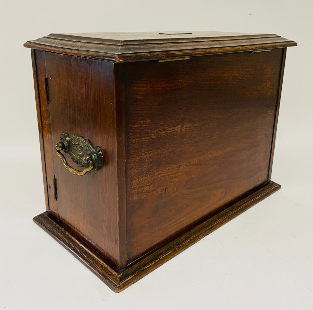 Edwardian Oak Smokers Cabinet with Imari Bowls View VI
