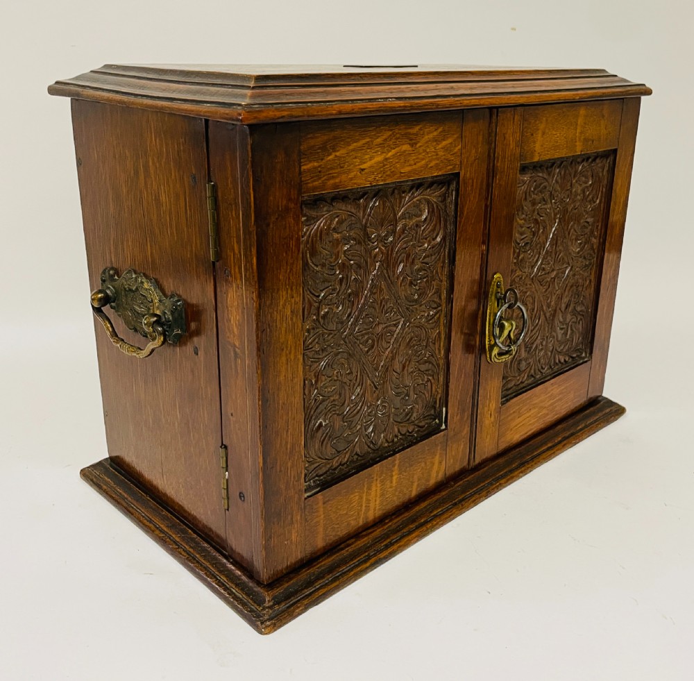 Edwardian Oak Smokers Cabinet with Imari Bowls View VII