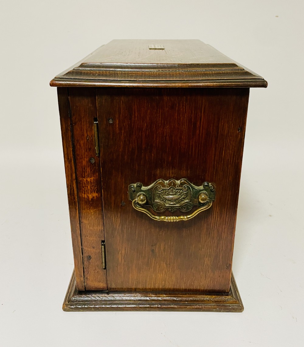 Edwardian Oak Smokers Cabinet with Imari Bowls View XV