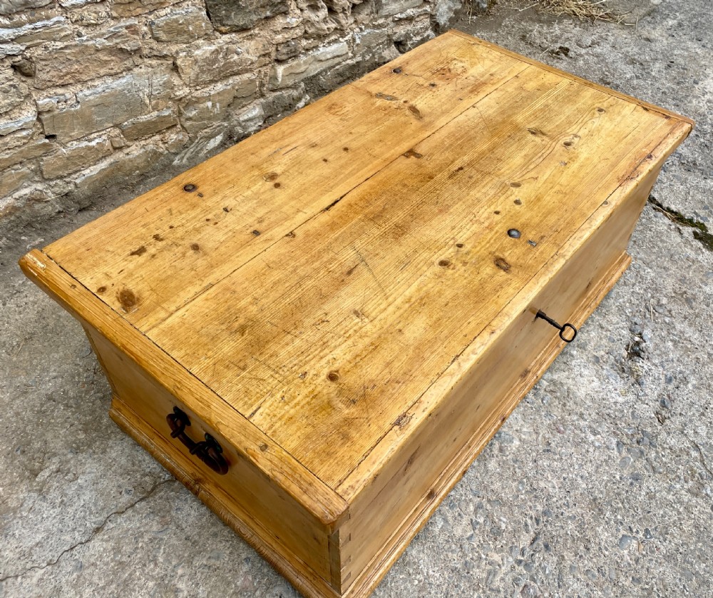 Large Antique Pine Box with Key View IV
