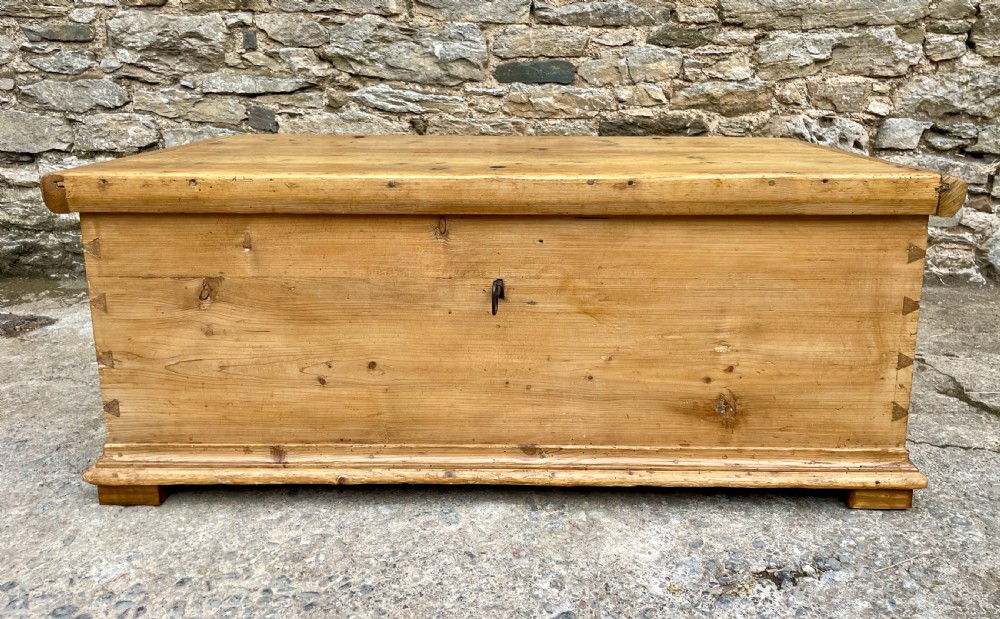 Large Antique Pine Box with Key View IX