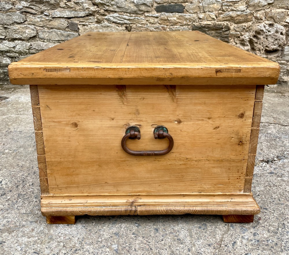 Large Antique Pine Box with Key View XIII