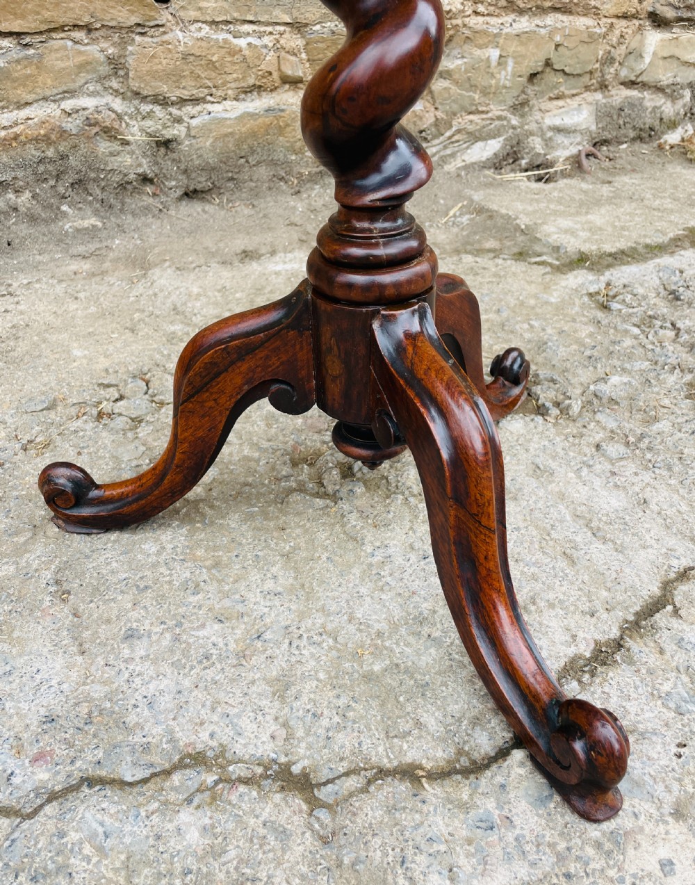Victorian Rosewood Octagonal Lamp Table View XII