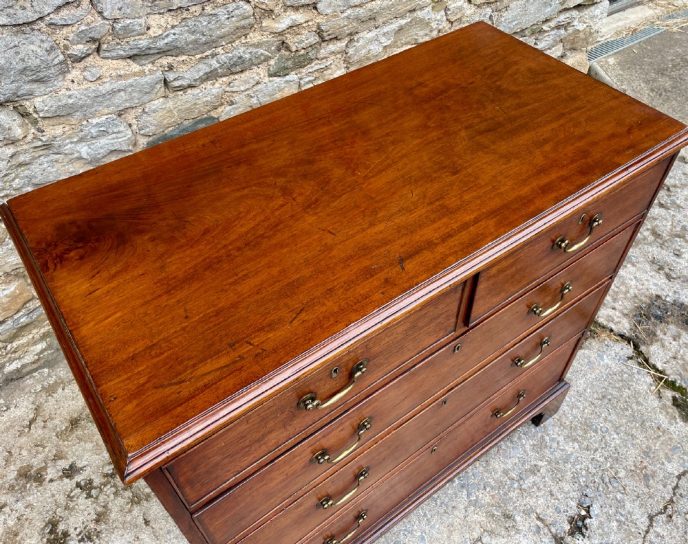 Georgian Mahogany Chest of Drawers View IV