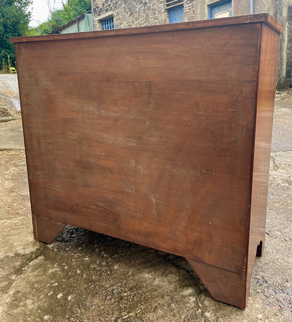 Georgian Flame Mahogany Bow Front Chest of Drawers View XII