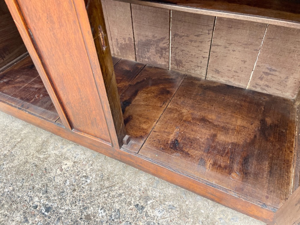 18th Century Style Welsh Oak Canopy Dresser View XII