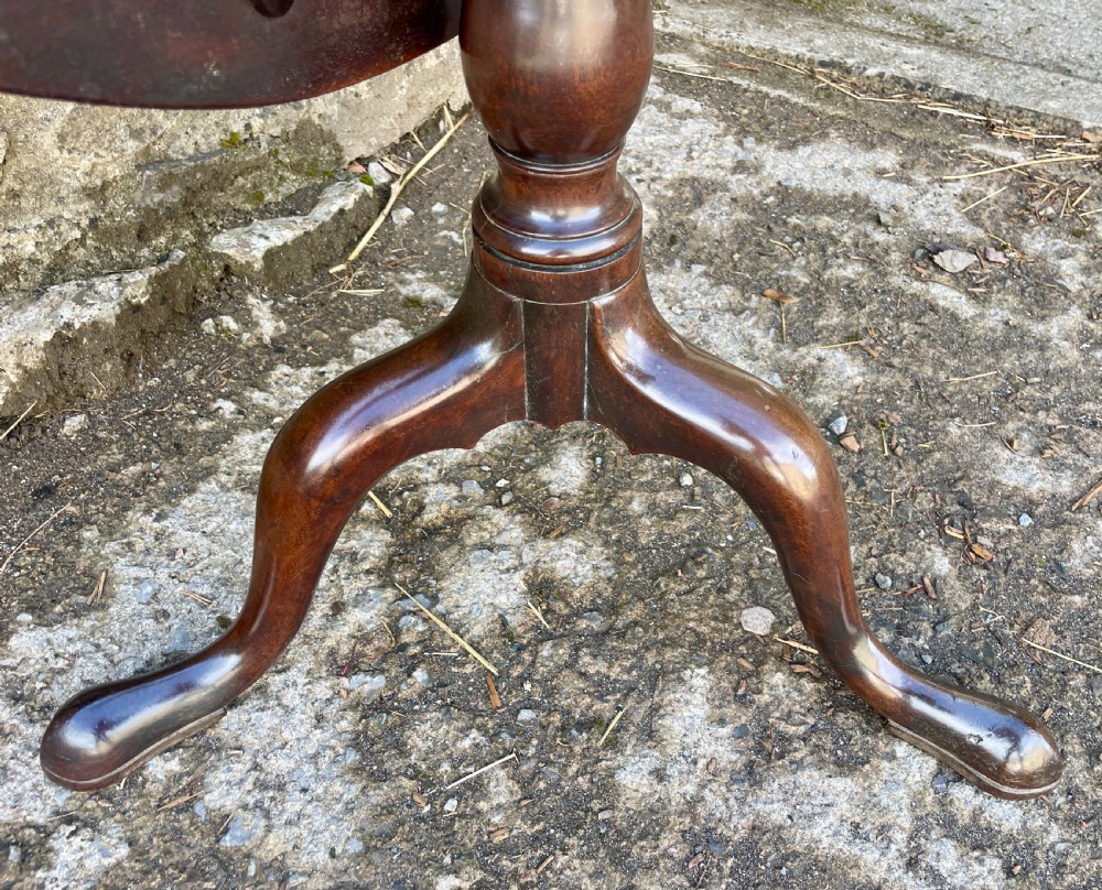 Georgian Mahogany Tilt Top Occasional Table View VIII