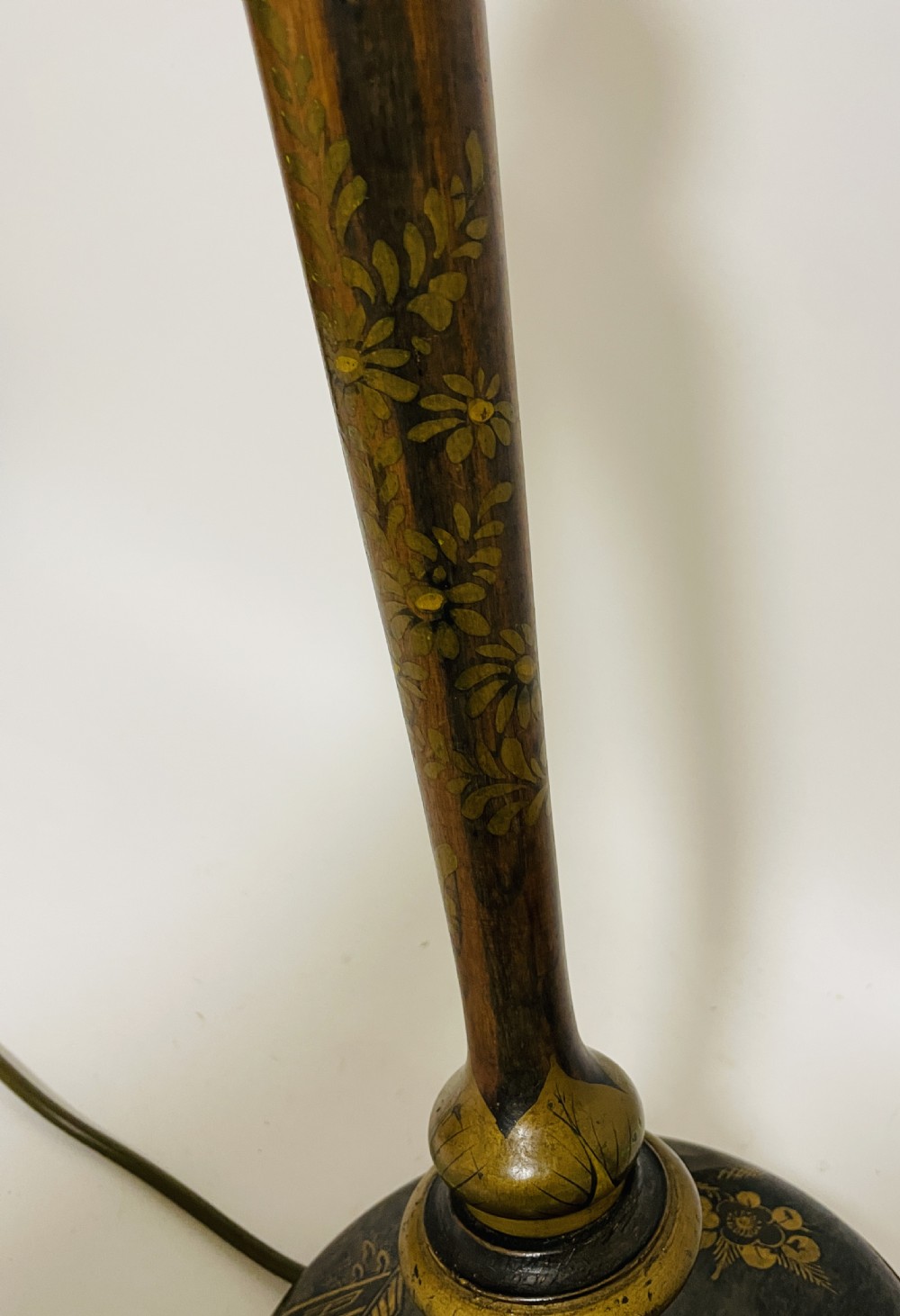 Antique Chinoiserie Table Lamp View VII