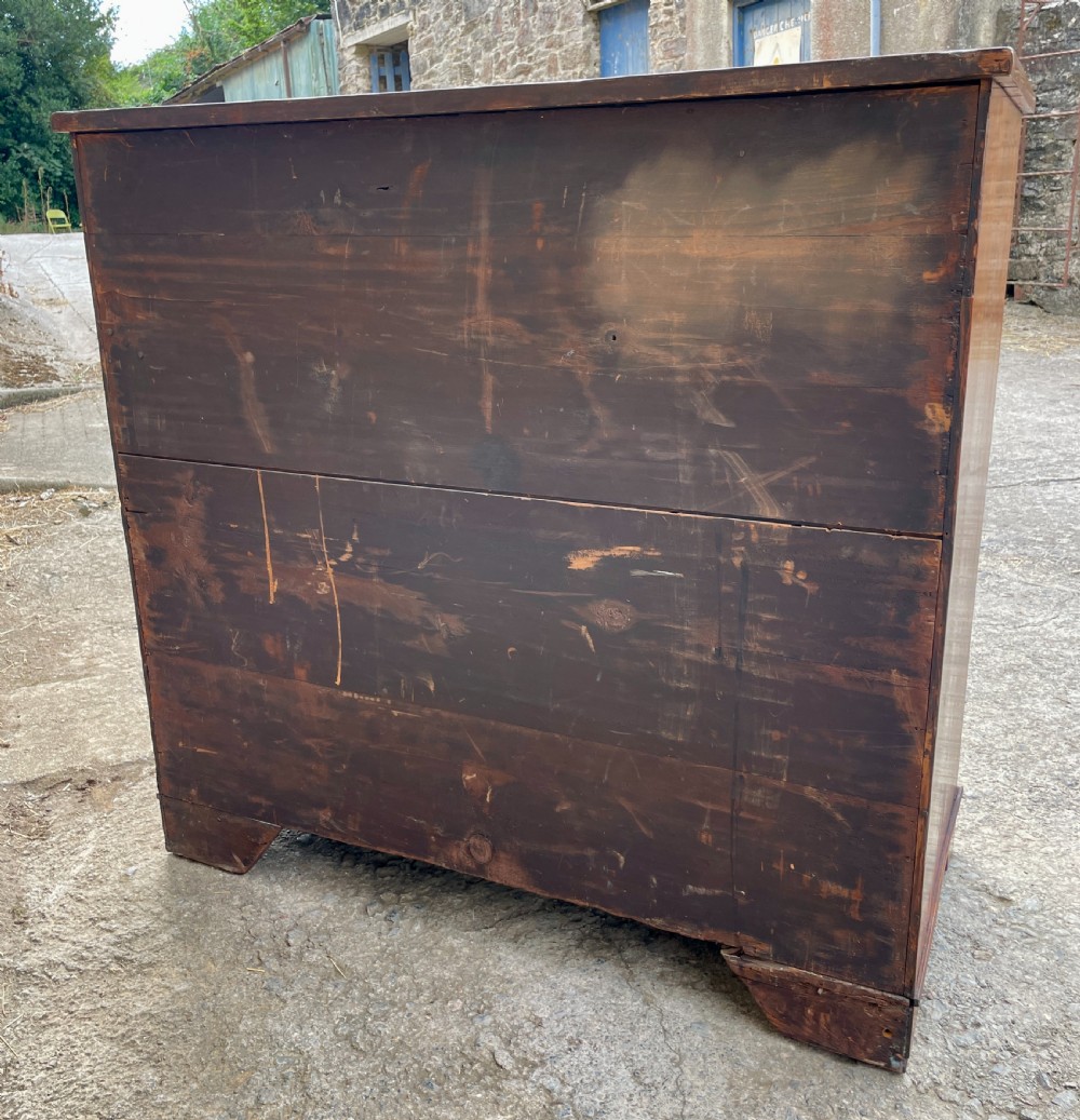 Large Regency Mahogany Bow Front Chest of Drawers View XIII