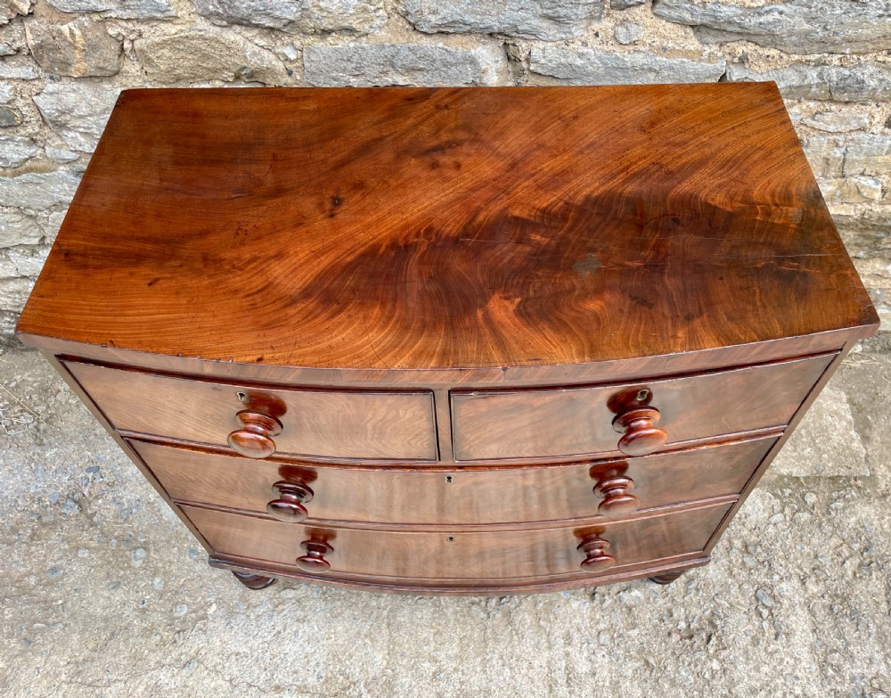 Small Victorian Mahogany Bow Front Chest of Drawers View VIII
