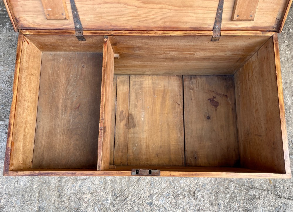 Antique Pine Blanket Box View VI