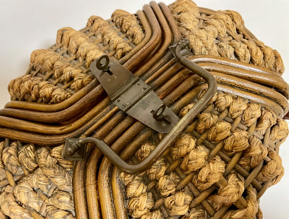 Victorian Woven Straw Sewing Casket View VIII