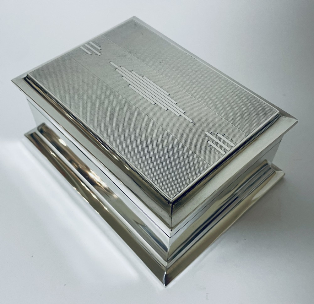 Art Deco Silver Cigarette Box View XVII