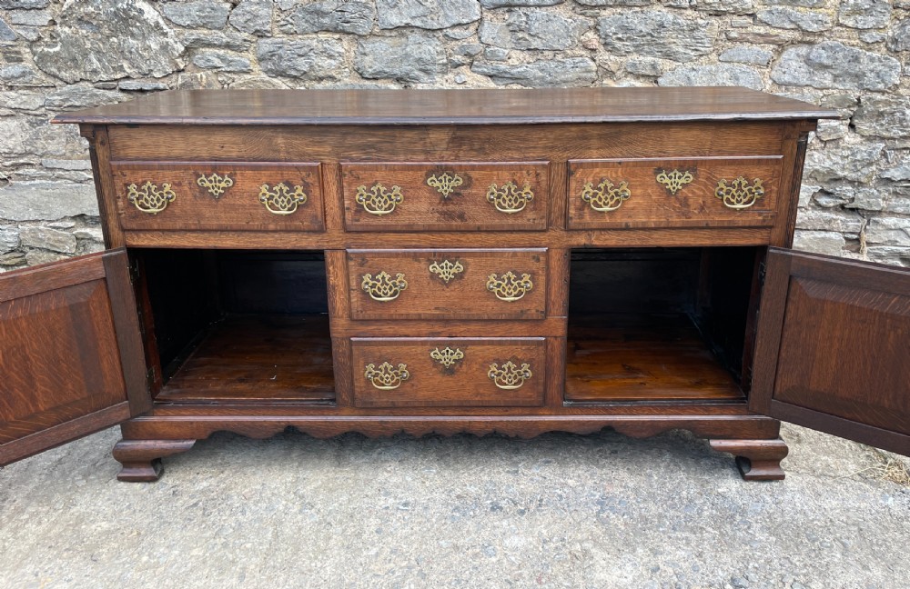 Georgian Oak Dresser Base View XXII