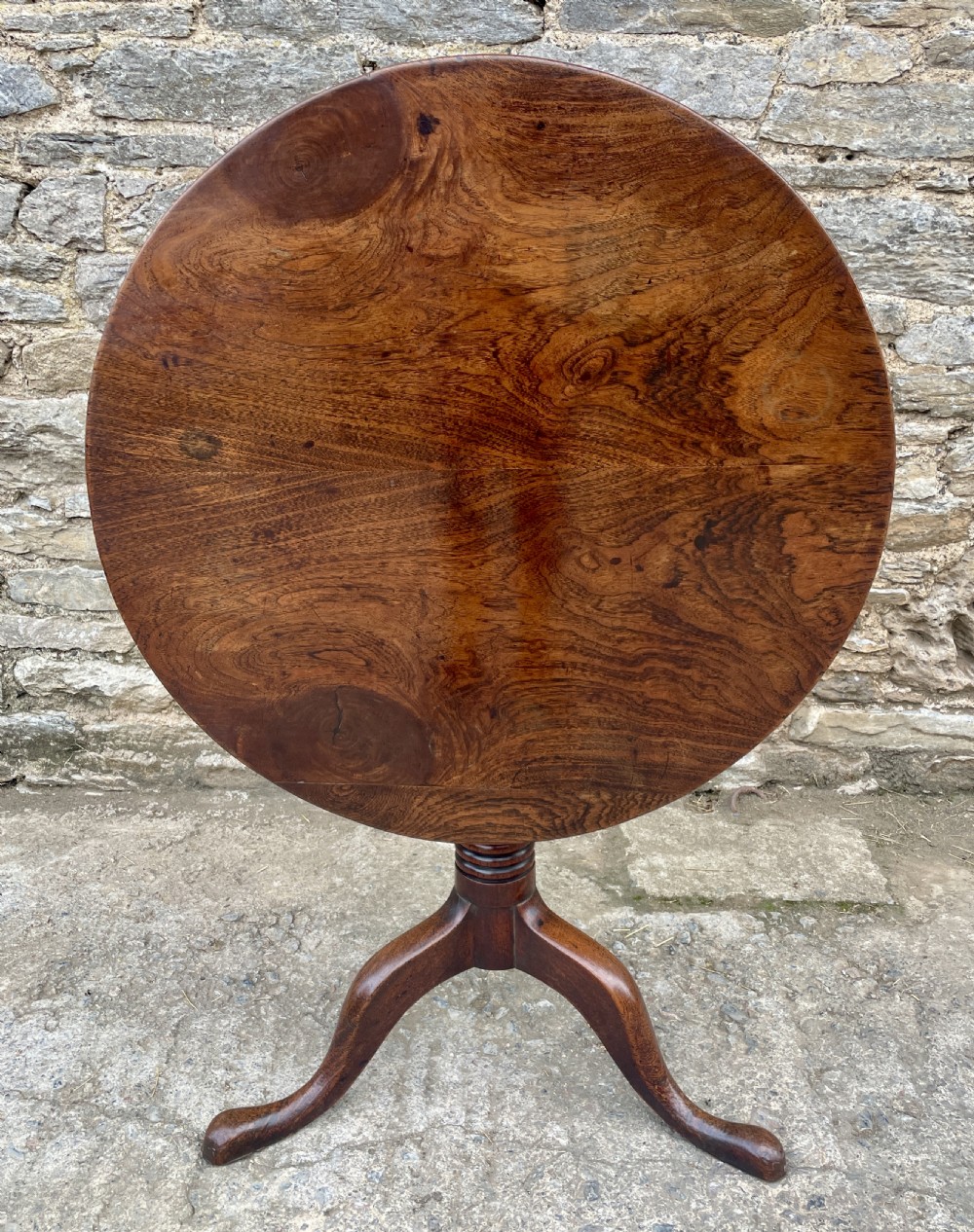 Georgian Elm and Oak Tilt Top Occasional Table
