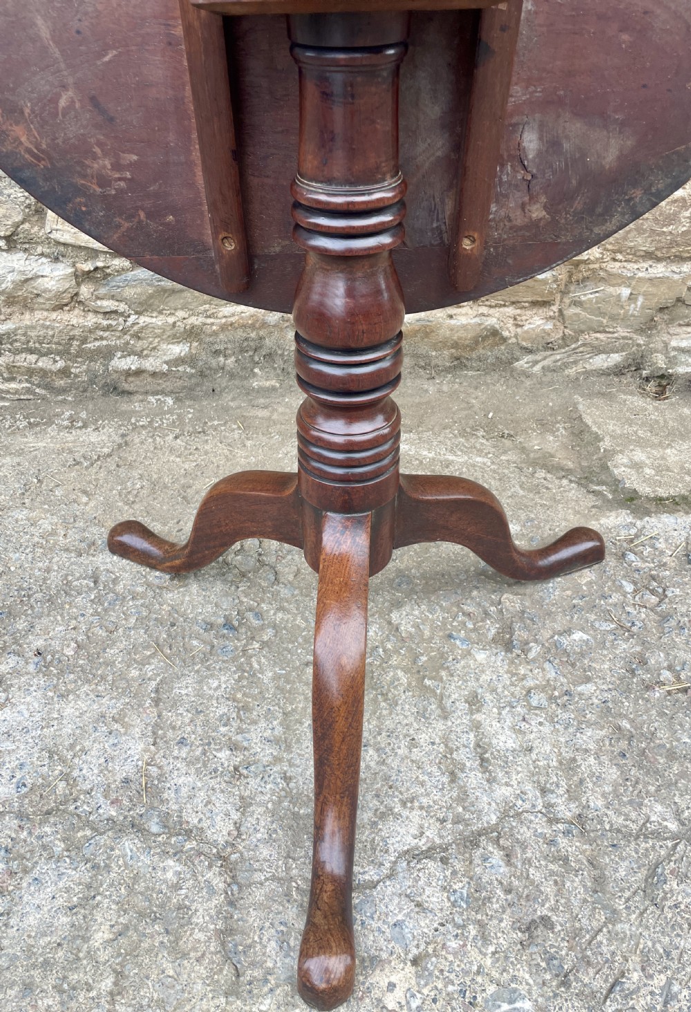 Georgian Elm and Oak Tilt Top Occasional Table
 View XVII