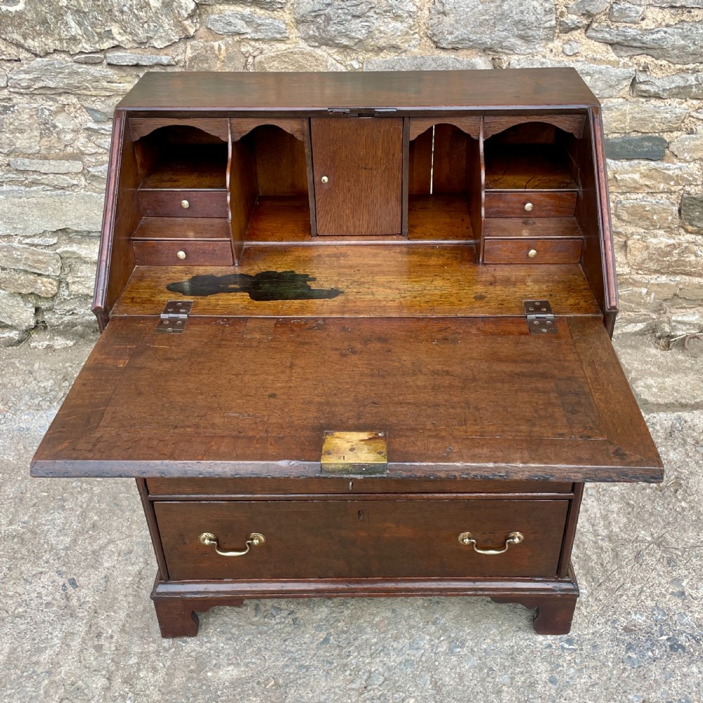 Small Georgian Oak Bureau View X