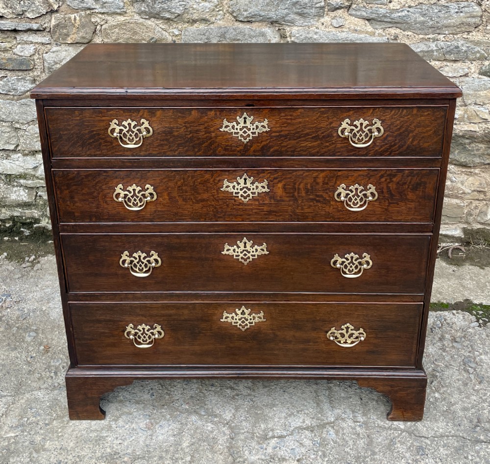 Georgian Oak Chest of Drawers