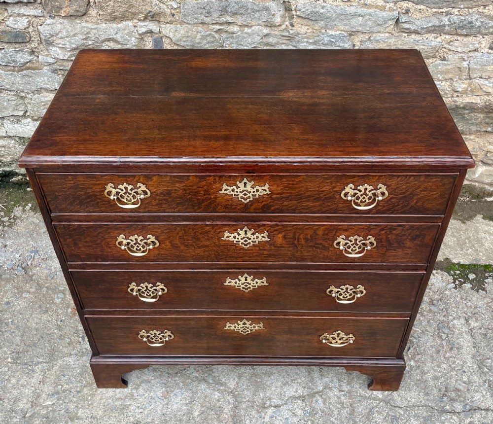 Georgian Oak Chest of Drawers View III
