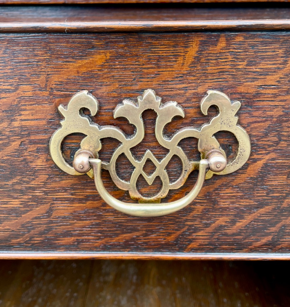 Georgian Oak Chest of Drawers View VII