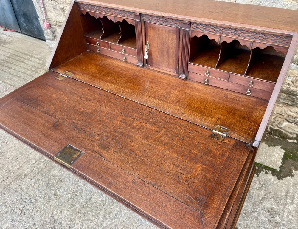 Large ?Georgian Oak Bureau with Secret Drawers View VIII