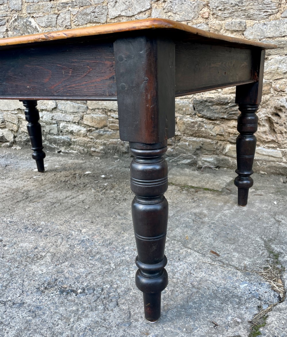 Large Victorian Pine Farmhouse Table View III