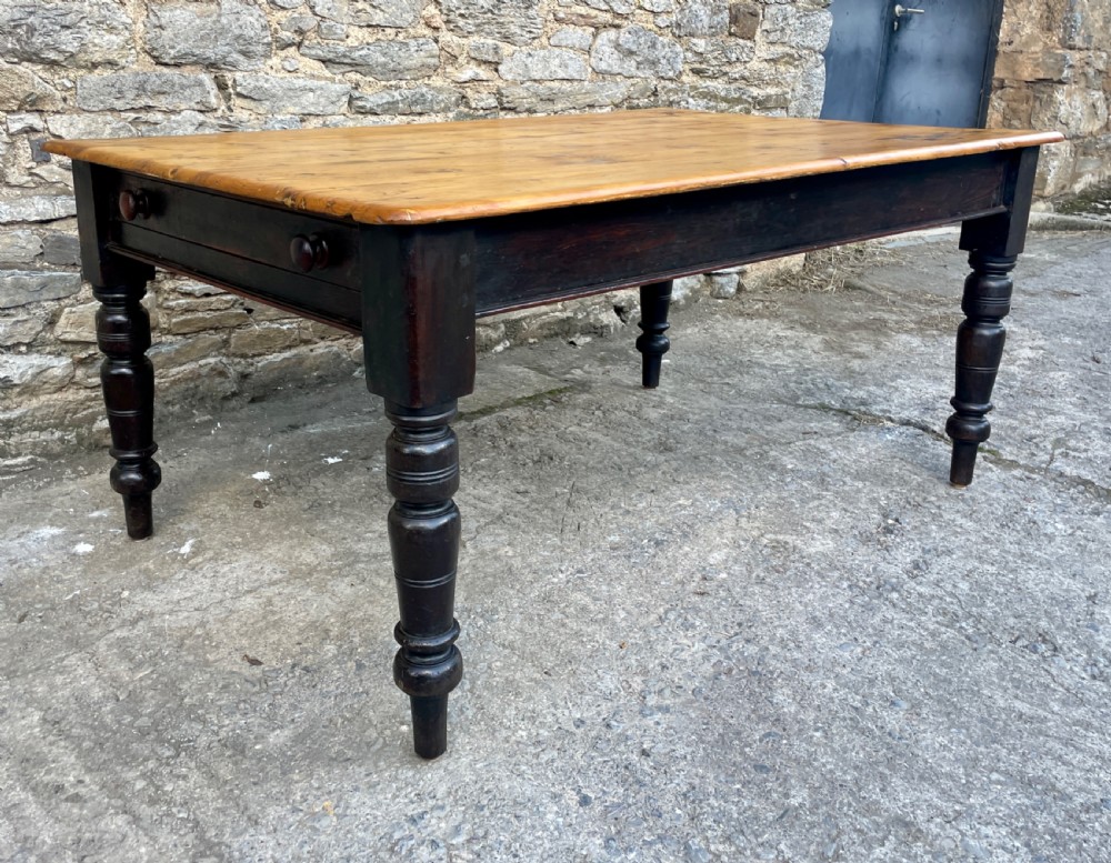 Large Victorian Pine Farmhouse Table View IV