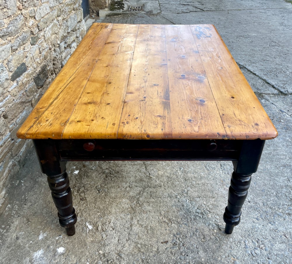 Large Victorian Pine Farmhouse Table View XIII