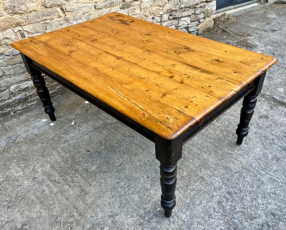 Large Victorian Pine Farmhouse Table View XVII