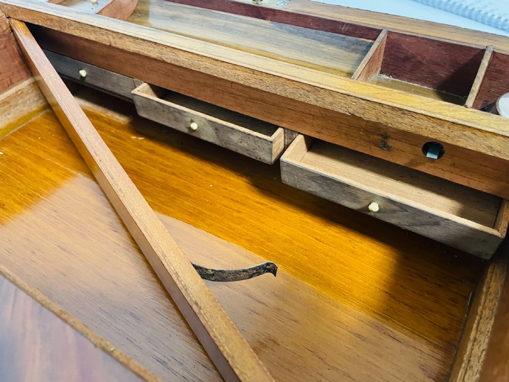 Victorian Walnut Writing Slope with Secret Drawers View VIII