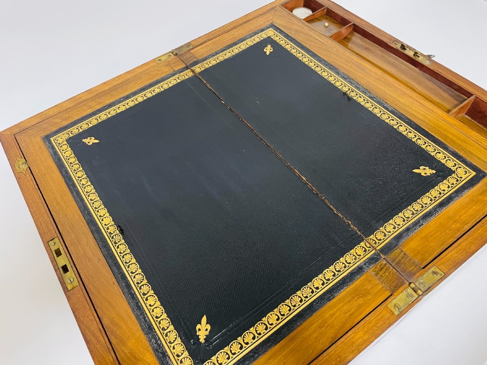 Victorian Walnut Writing Slope with Secret Drawers View XVI