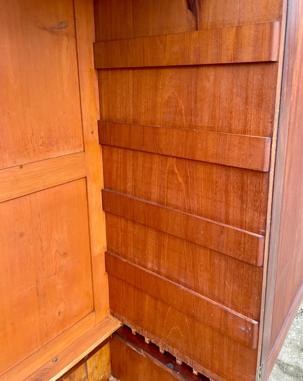 Georgian Mahogany Press Cupboard View XIV