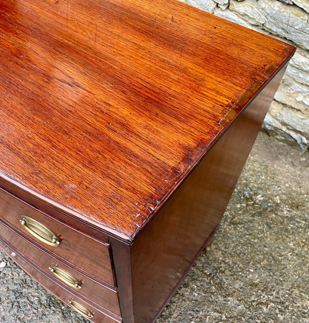 Small Georgian Mahogany Bow Front Chest of Drawers View X