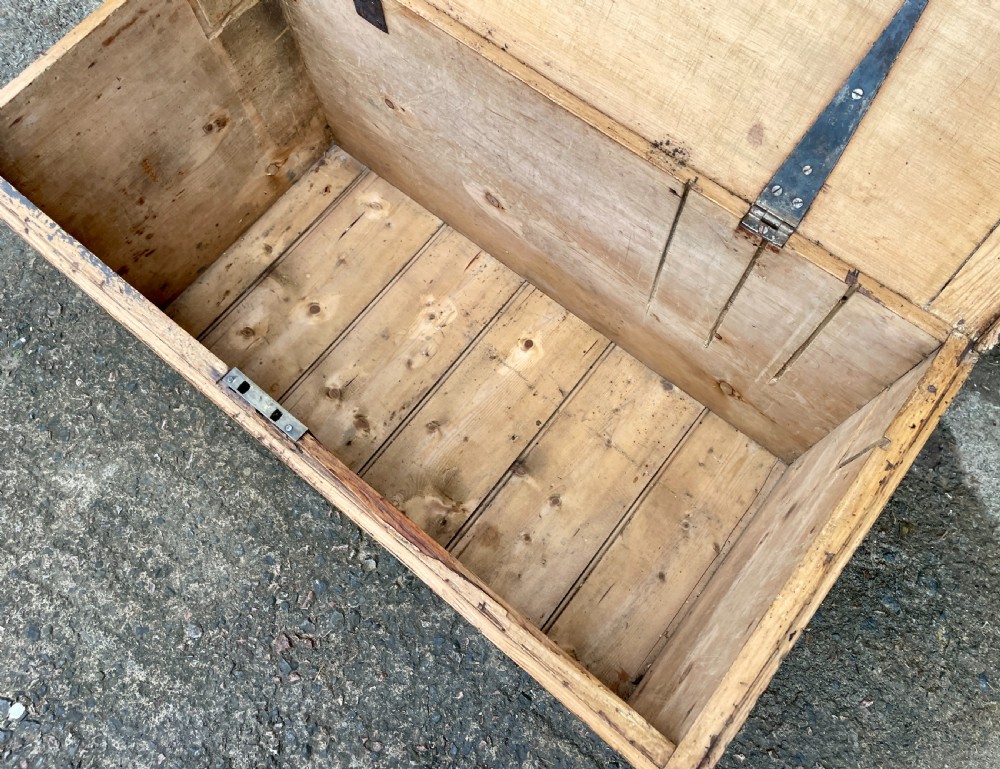 Antique Pine Blanket Box View VI