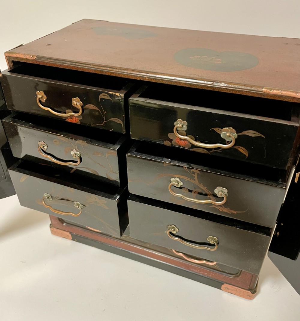 Japanese Meiji Period Lacquered Table Cabinet View VII